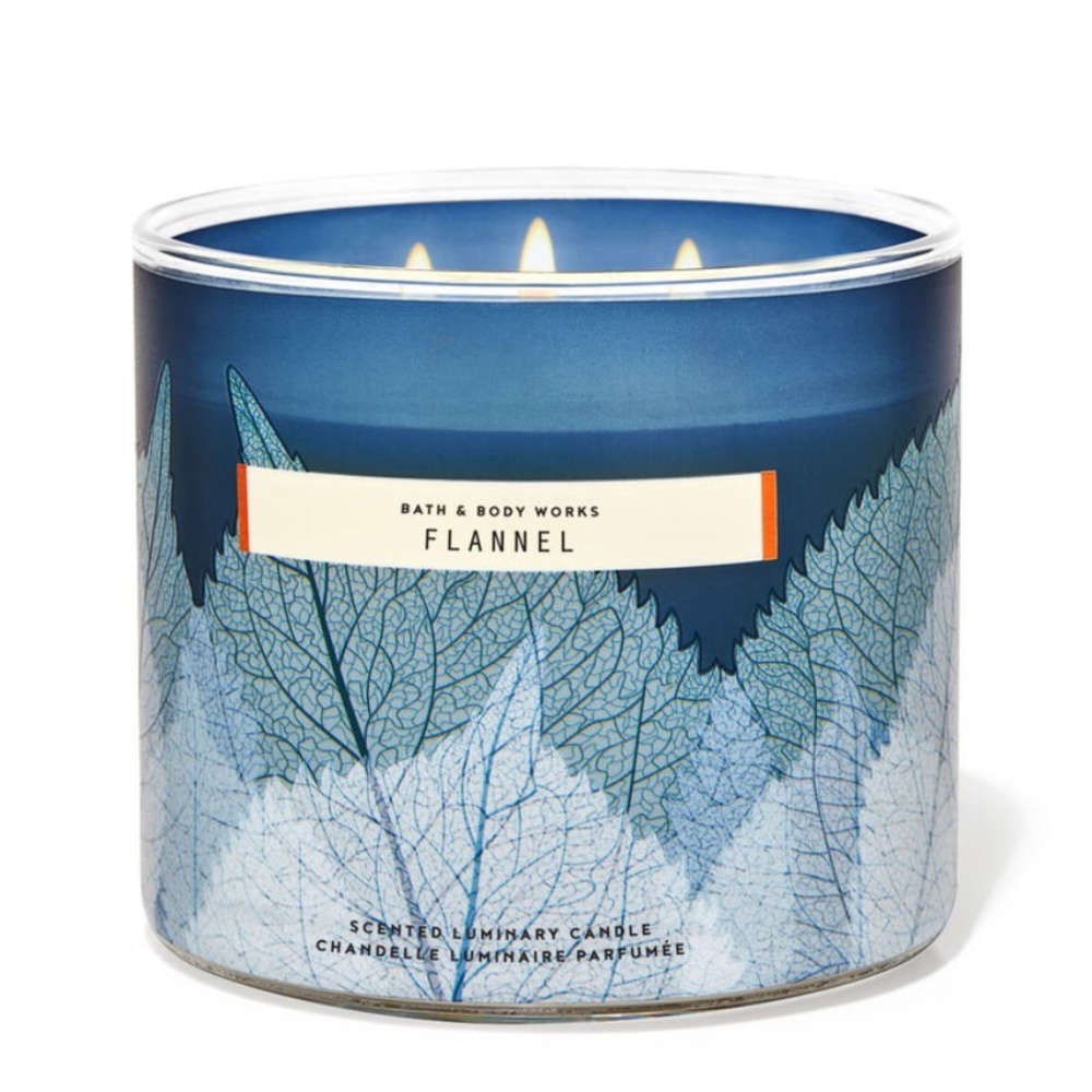 Bath and Body Works Flannel 3-Wick Candle